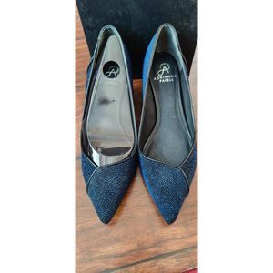 Adrianna Papell Women's Lydia Blue Manta Ray Leather Pump 8.5M